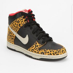 Limited edition Nike dunks